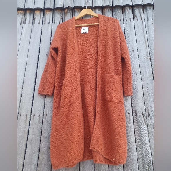 A&F Abercrombie & Fitch long soft rust orange cardigan knit sweater womens sz S - Picture 1 of 7